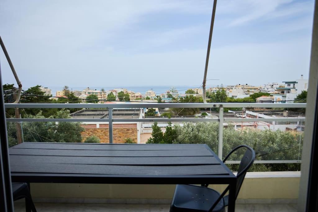 Apartamento Panoramic White Blue Chios Town Exterior foto